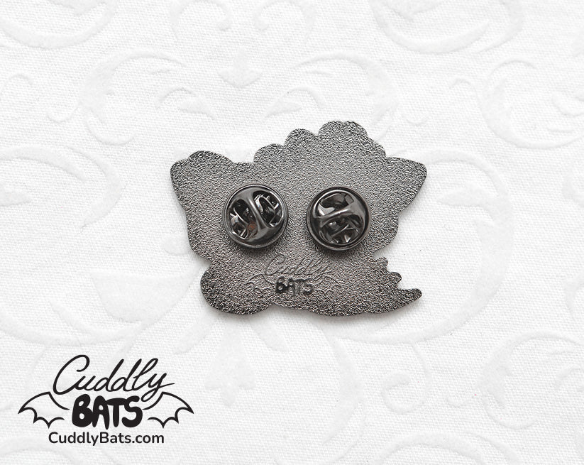 Cuddly Bats Kiss hard enamel pin
