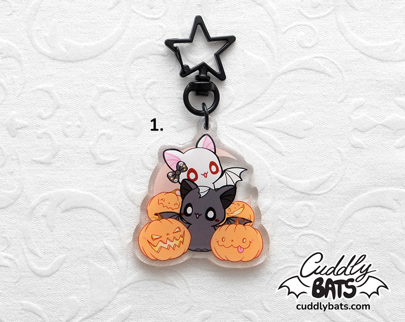 Cuddly Bats Halloween pumpkins keychain charm