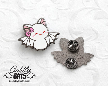 Cuddly Bats Flying hard enamel pins