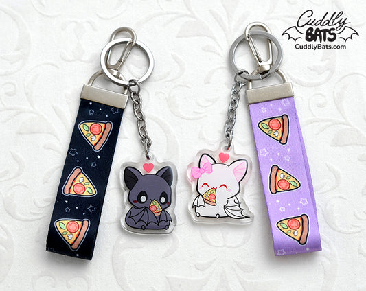Cuddly Bats pizza keychain